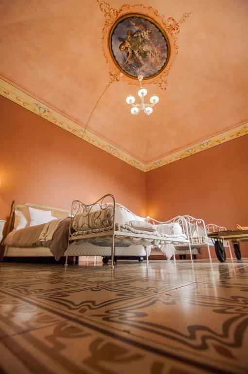 Vicodellacavallerizza - Boutique Apartments レッチェ 部屋 写真