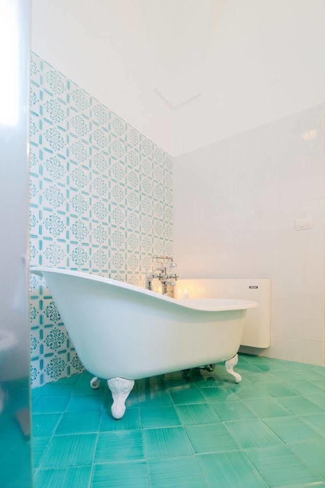 Vicodellacavallerizza - Boutique Apartments レッチェ エクステリア 写真